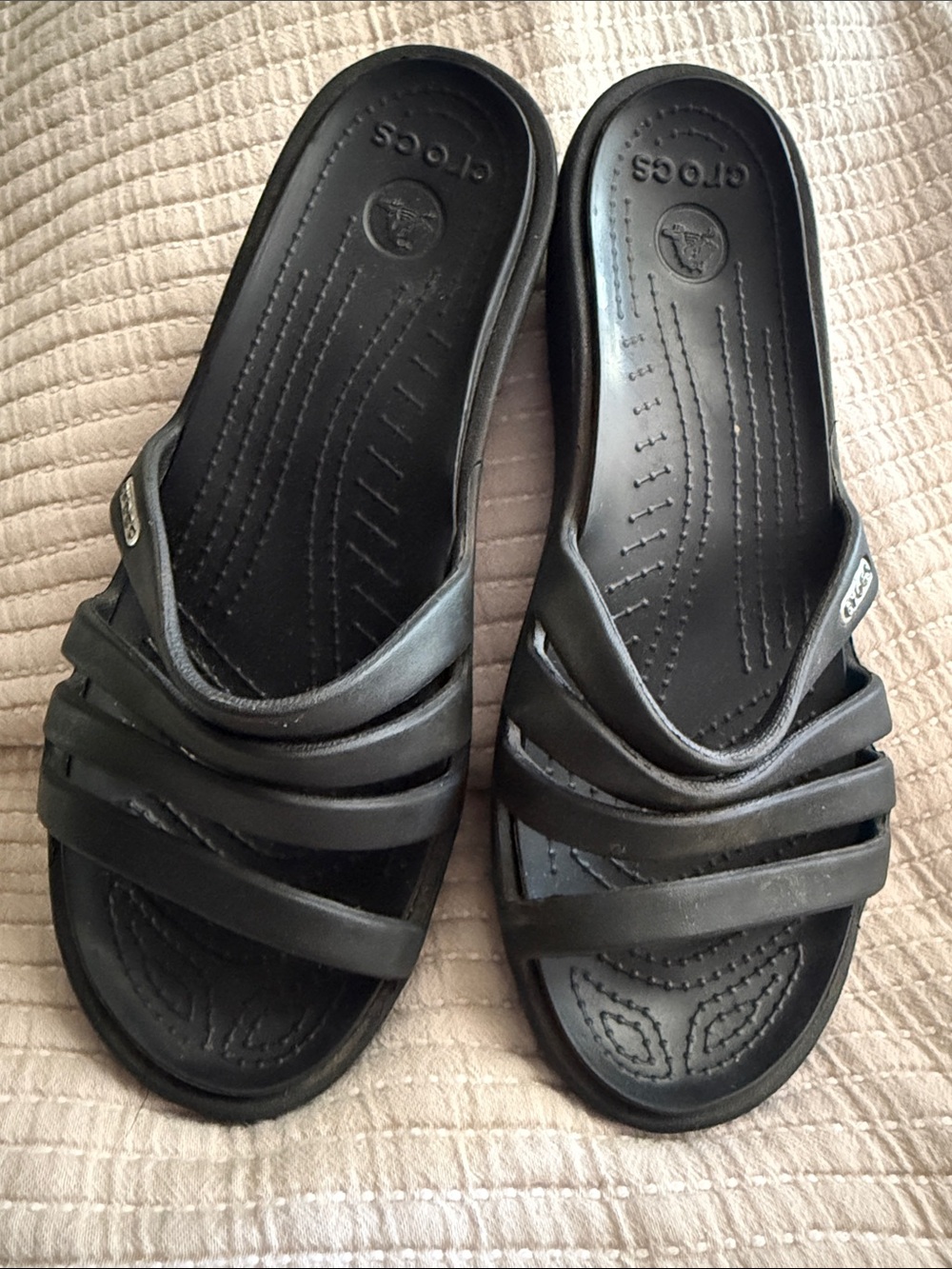 CROCS Women’s Black Strappy Slide Sandals